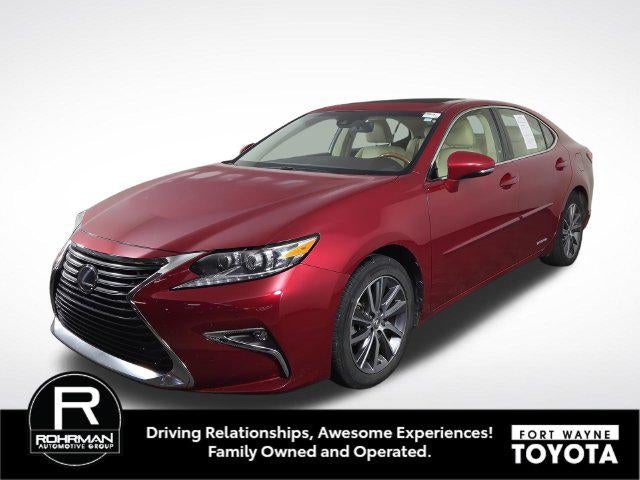 2016 Lexus ES 300h