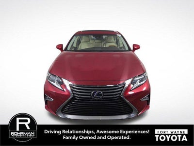 2016 Lexus ES 300h
