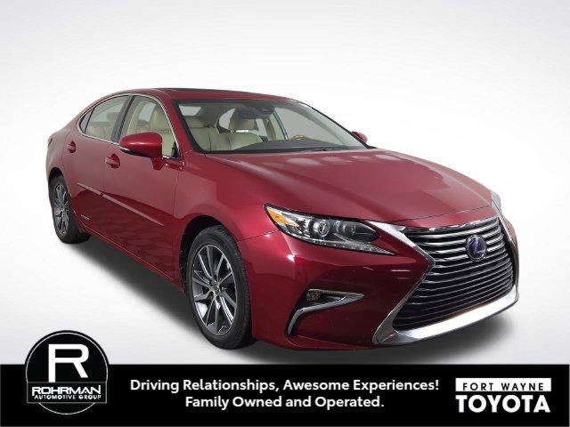 2016 Lexus ES 300h