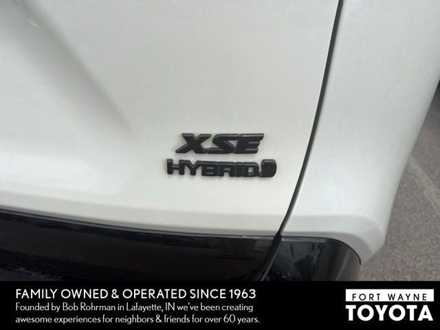 2019 Toyota RAV4 Hybrid XSE