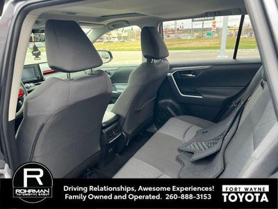 2020 Toyota RAV4 Hybrid XLE