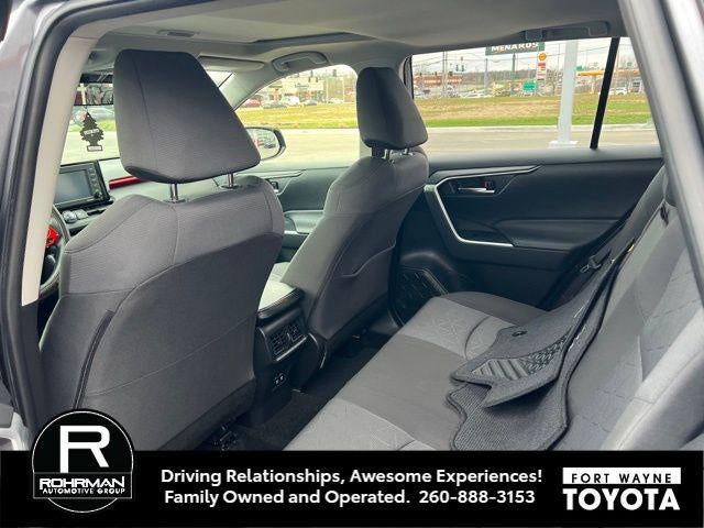 2020 Toyota RAV4 Hybrid XLE