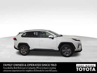 2025 Toyota RAV4 Hybrid XLE