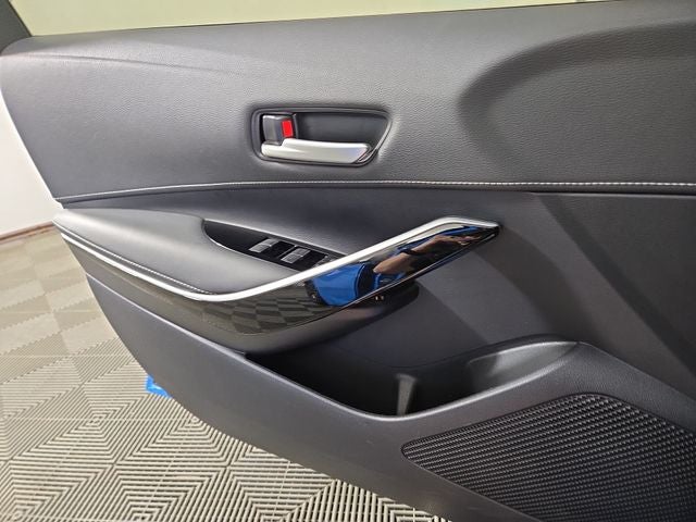 2021 Toyota Corolla Hatchback XSE