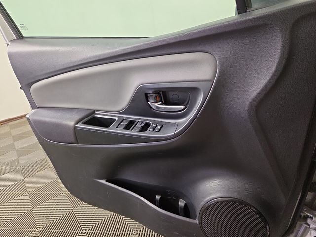 2015 Toyota Yaris SE