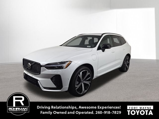 2022 Volvo XC60 Recharge Plug-In Hybrid T8 R-Design