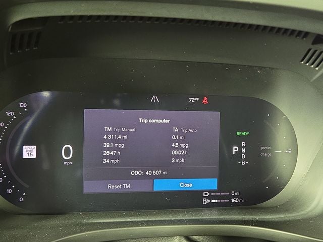 2022 Volvo XC60 Recharge Plug-In Hybrid T8 R-Design