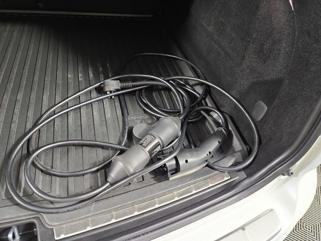 2022 Volvo XC60 Recharge Plug-In Hybrid T8 R-Design
