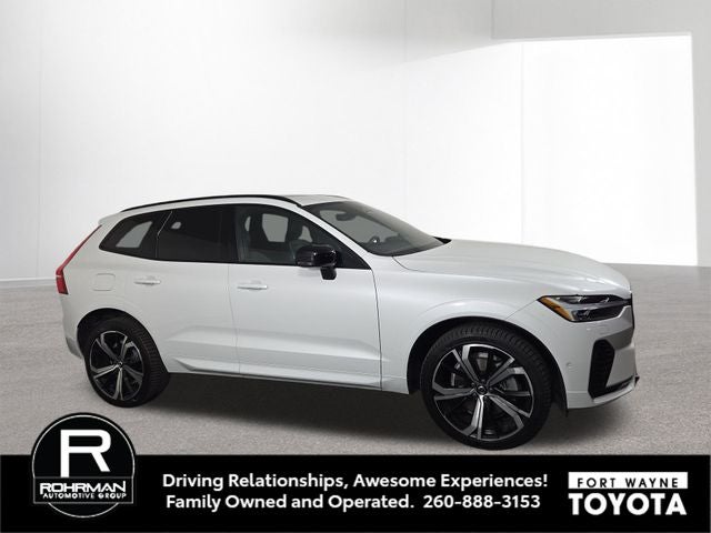 2022 Volvo XC60 Recharge Plug-In Hybrid T8 R-Design