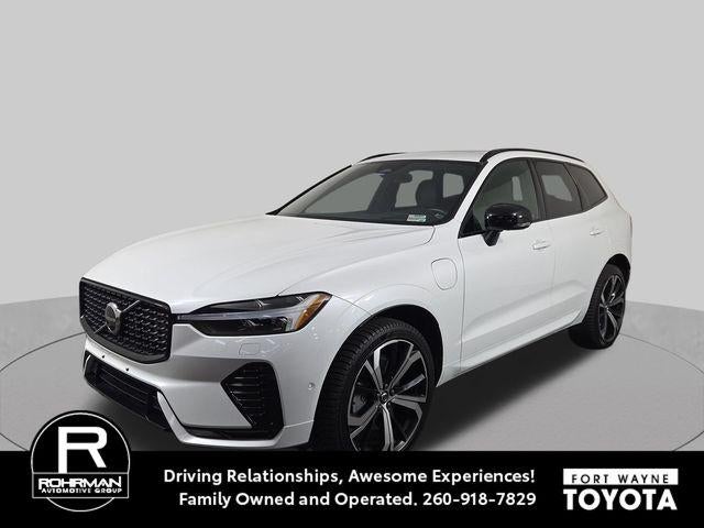 2022 Volvo XC60 Recharge Plug-In Hybrid T8 R-Design