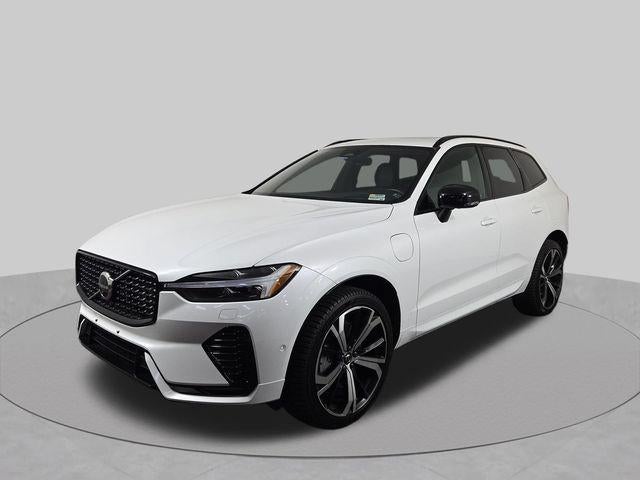 2022 Volvo XC60 Recharge Plug-In Hybrid T8 R-Design
