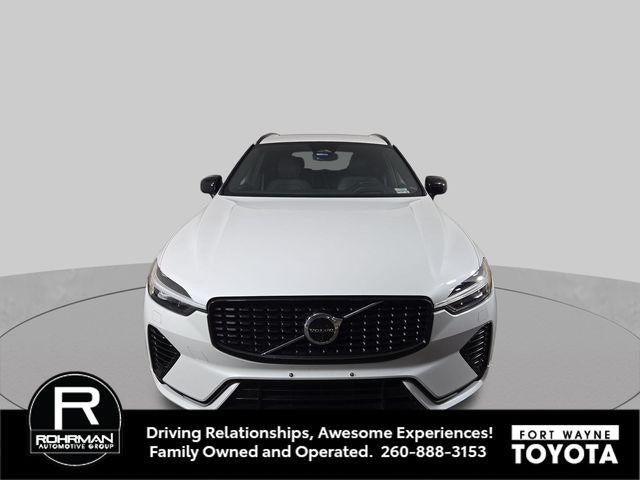 2022 Volvo XC60 Recharge Plug-In Hybrid T8 R-Design