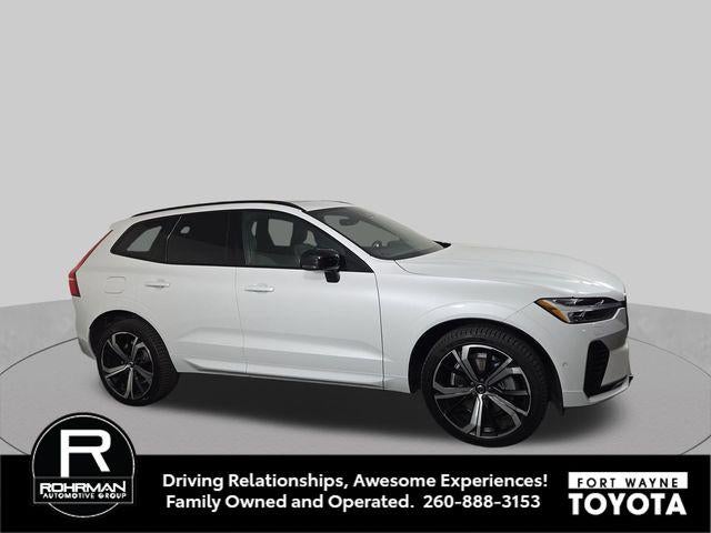 2022 Volvo XC60 Recharge Plug-In Hybrid T8 R-Design